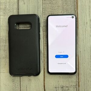 Samsung Smartphone with Black OtterBox Case